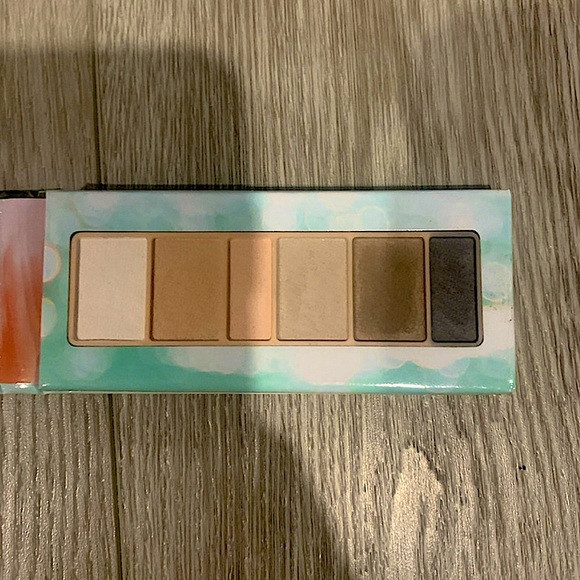 Physicians Formula Matte Monoi Butter Bronzer Eye Shadow - Picture 5 of 6